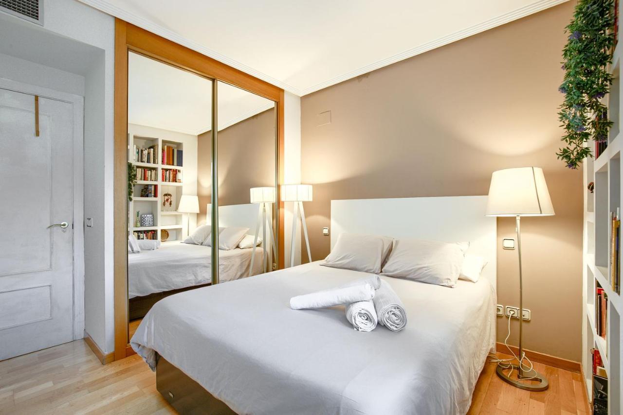 Apartamento En Chamberi Con Piscina - Lovely Apartment In The City Center With Swimming Pool Madrid Ngoại thất bức ảnh